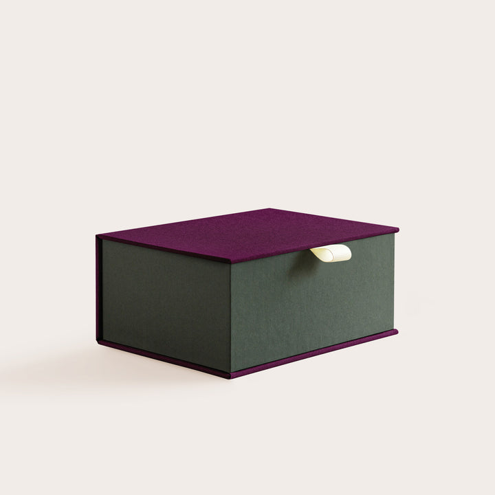 Handcrafted Huckleberry and Sequoia coloured keepsake box