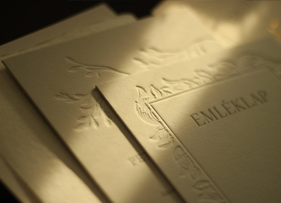 Blind letterpress acanthus leaf illustration in sunbeam